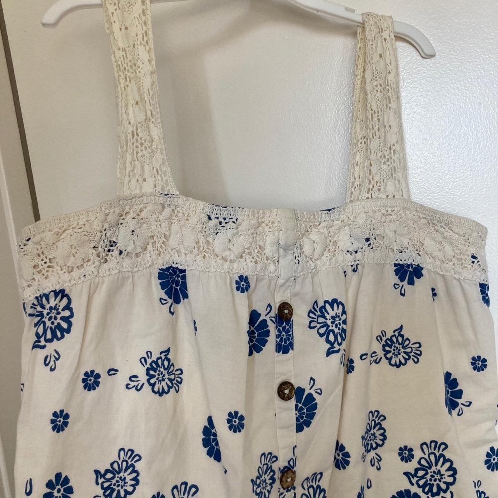 Top - Picture 3 of 3